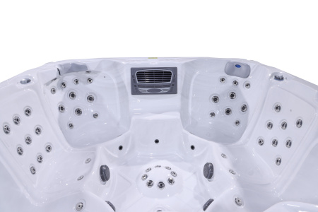 Гидромассажный спа бассейн NordicSpa Khild (Хильд)